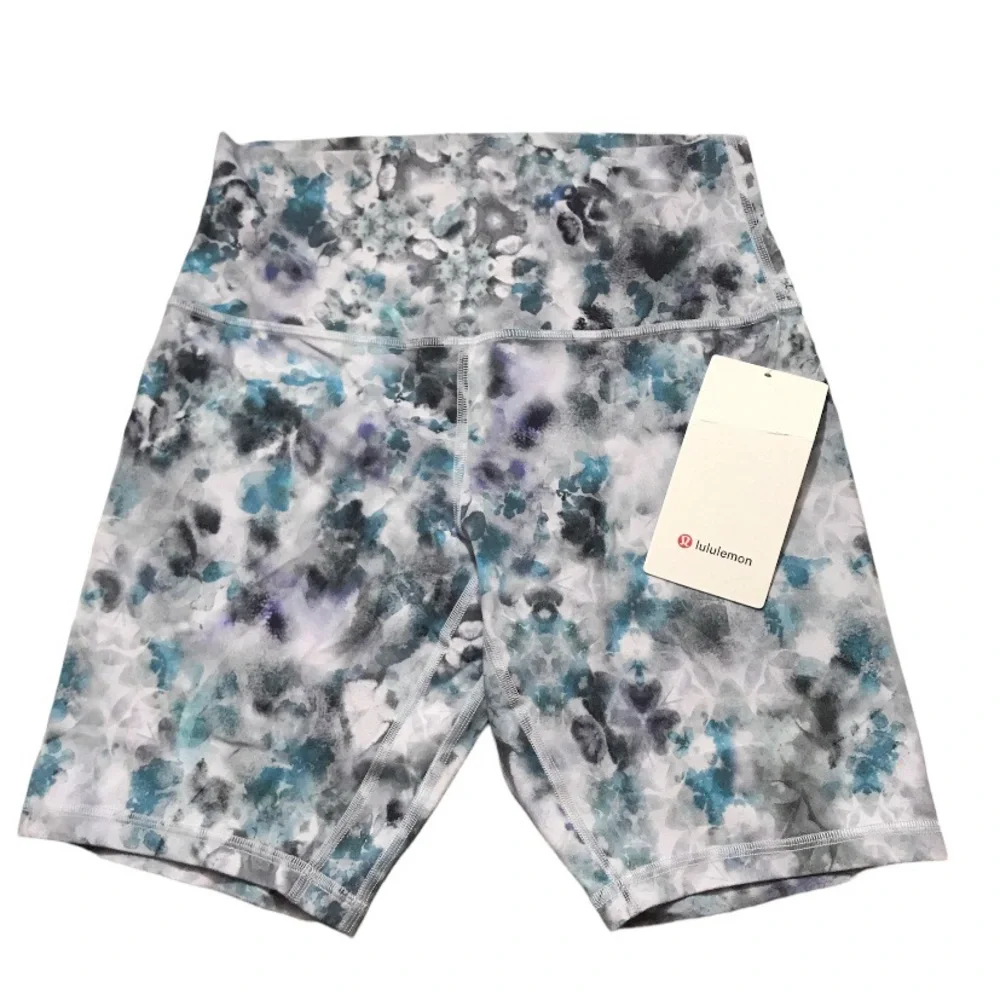 lululemon athletica White and Teal Marble Bike Shorts - Picture 2 of 12